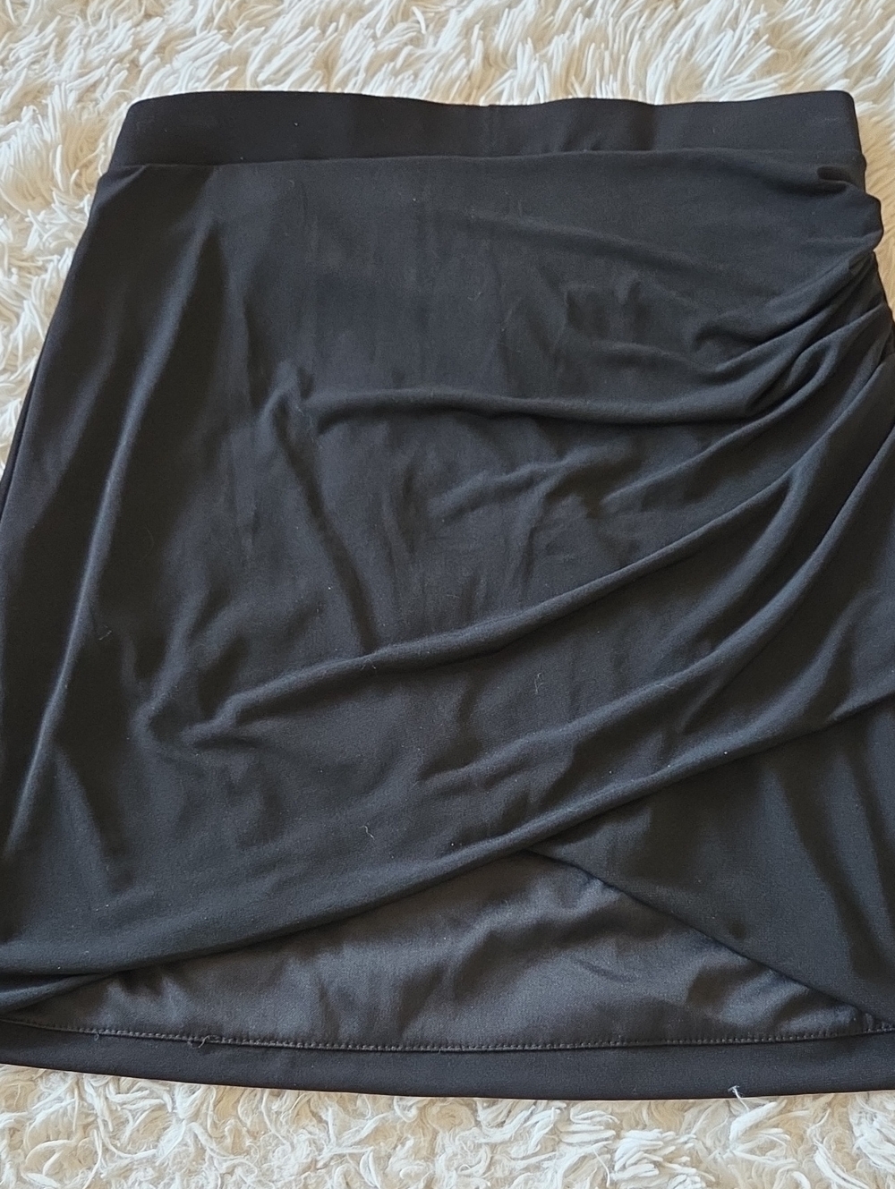 New Look Black Ruched Wrap-Style Front Mini Skirt, sz S